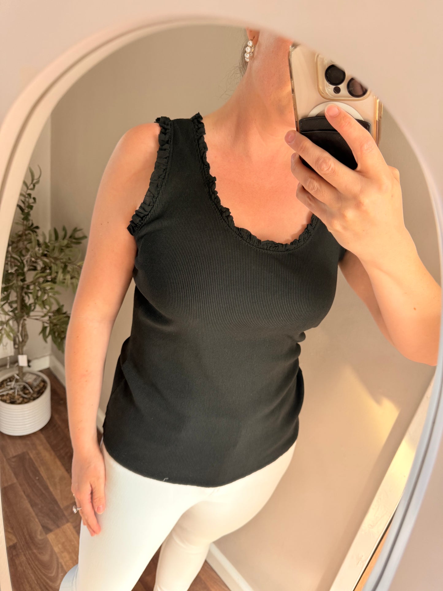 Frill hem ribbed cotton vest