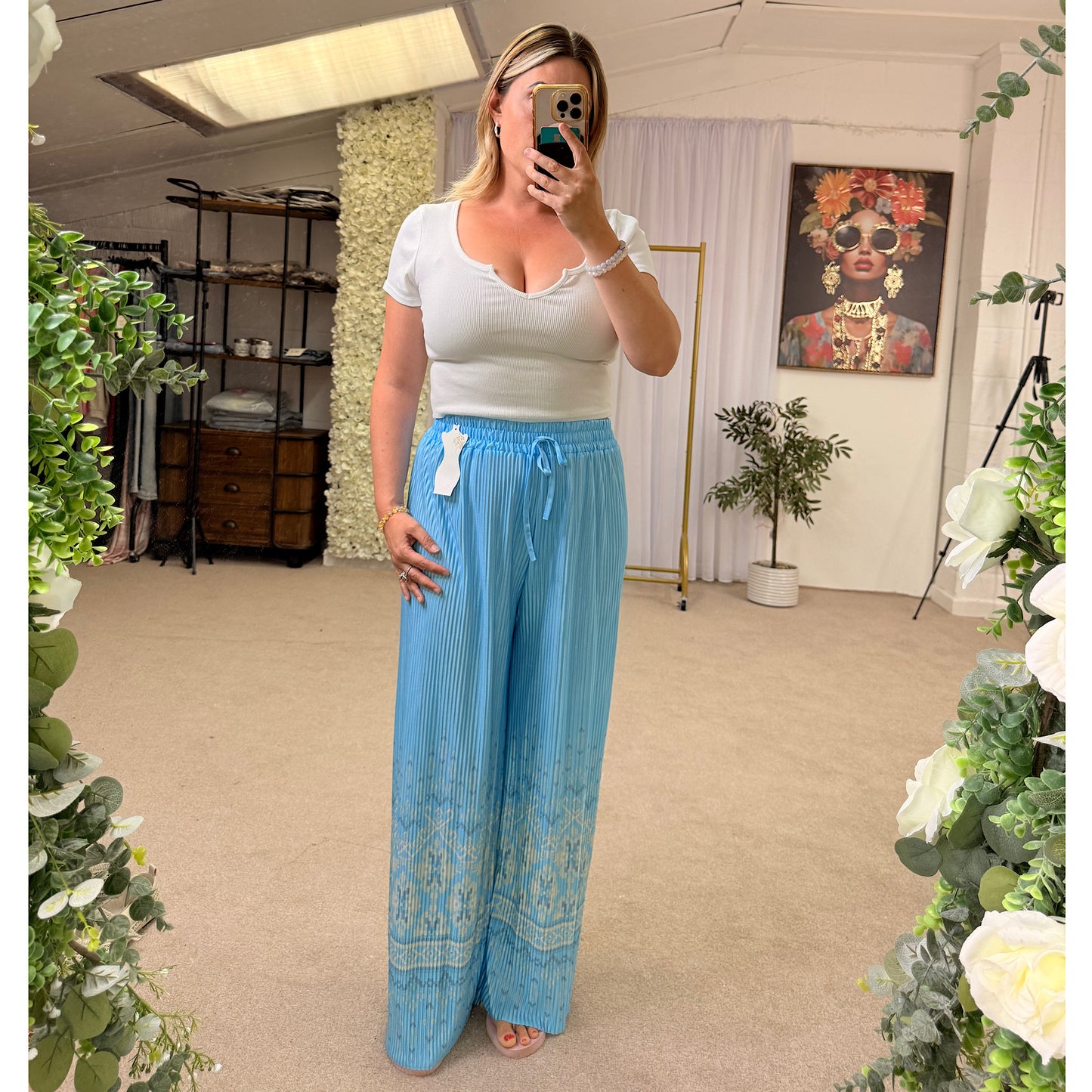 Coastal Luxe Pleated Trousers ⭐️
