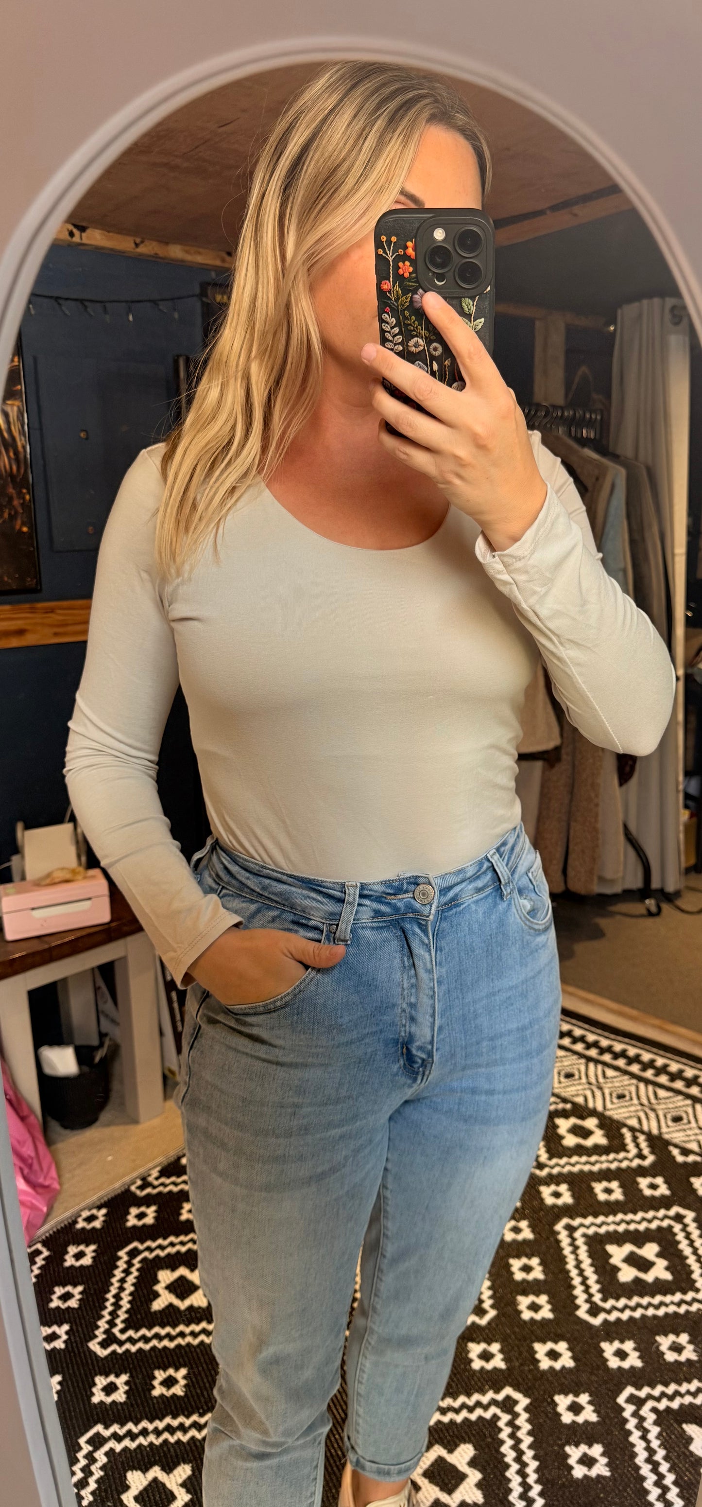 Viscose Super soft double layered made in Italy long sleeved tops