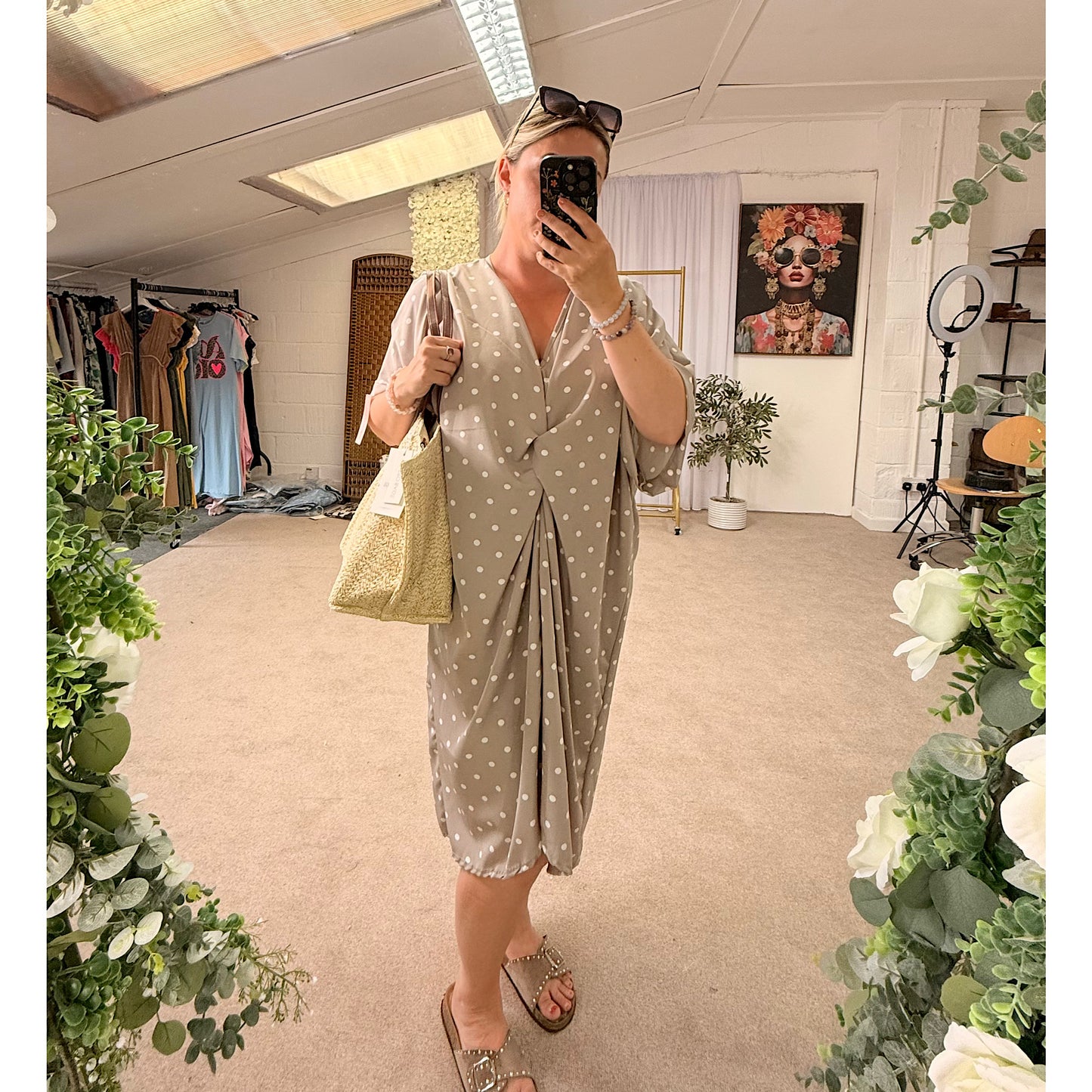 Polka dot oversized viscose dresses 👗