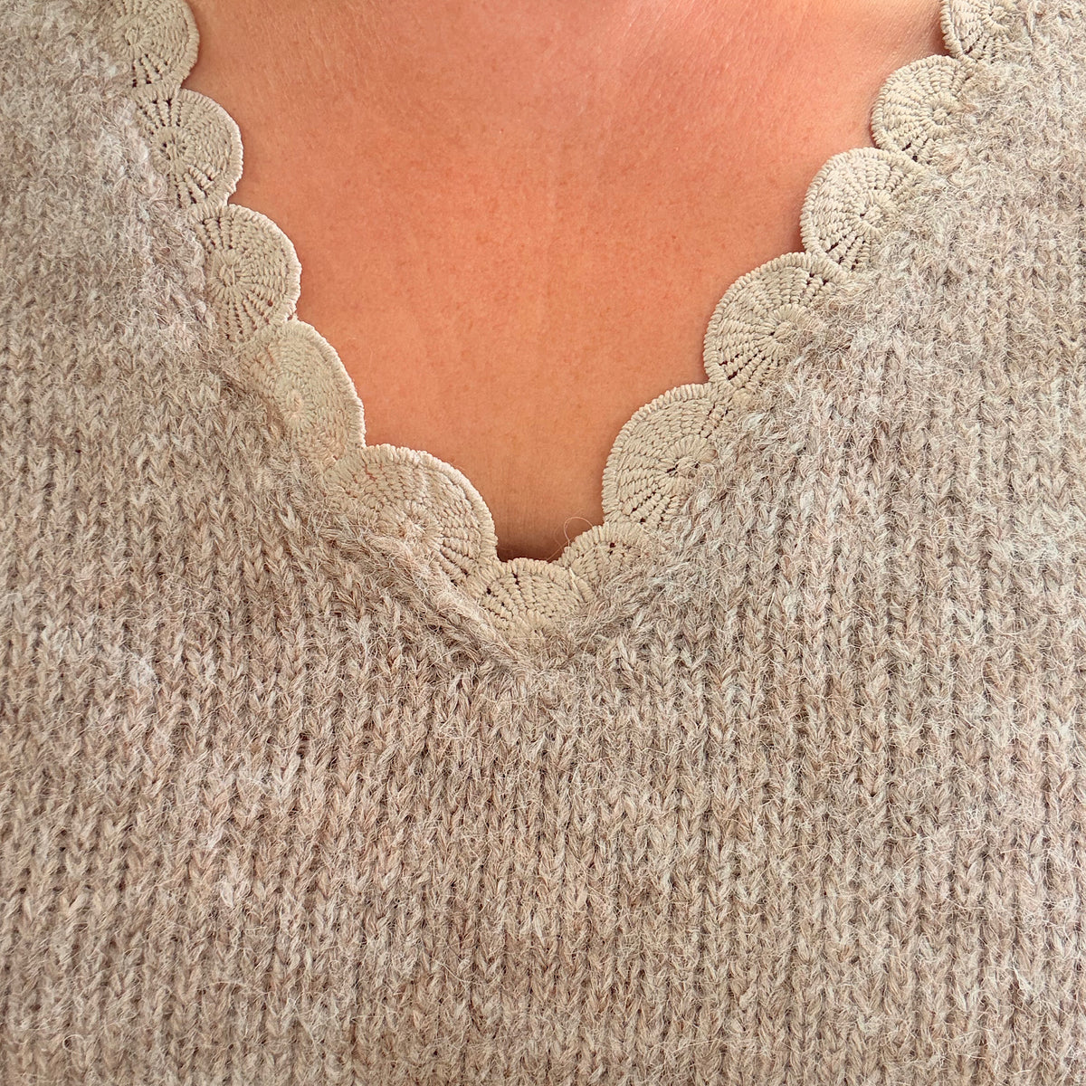 The Amélie Lace Trim Knit
