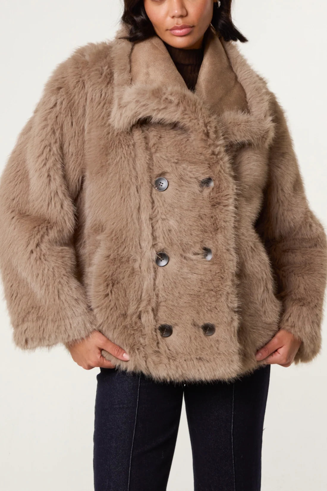 Reversible button faux fur coat -camel