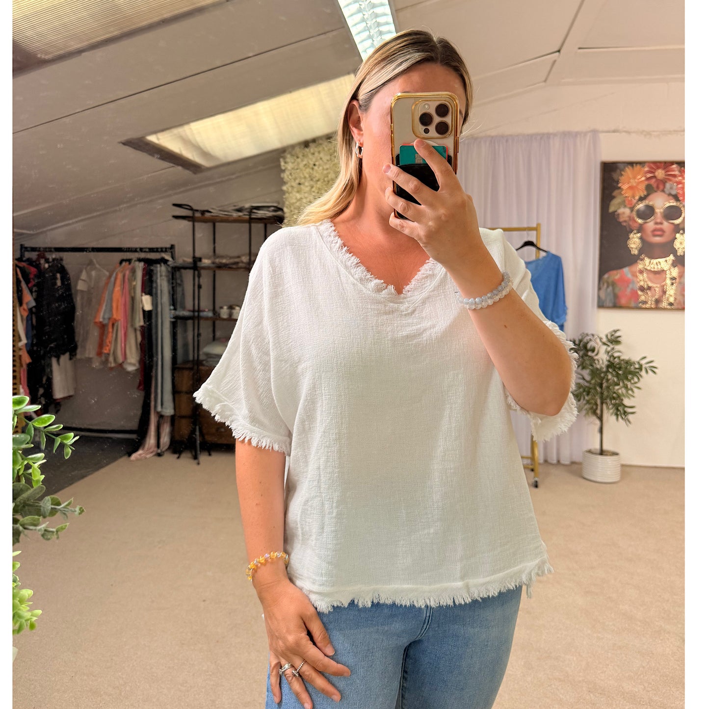 Frayed linen/cotton sugar babe v necks