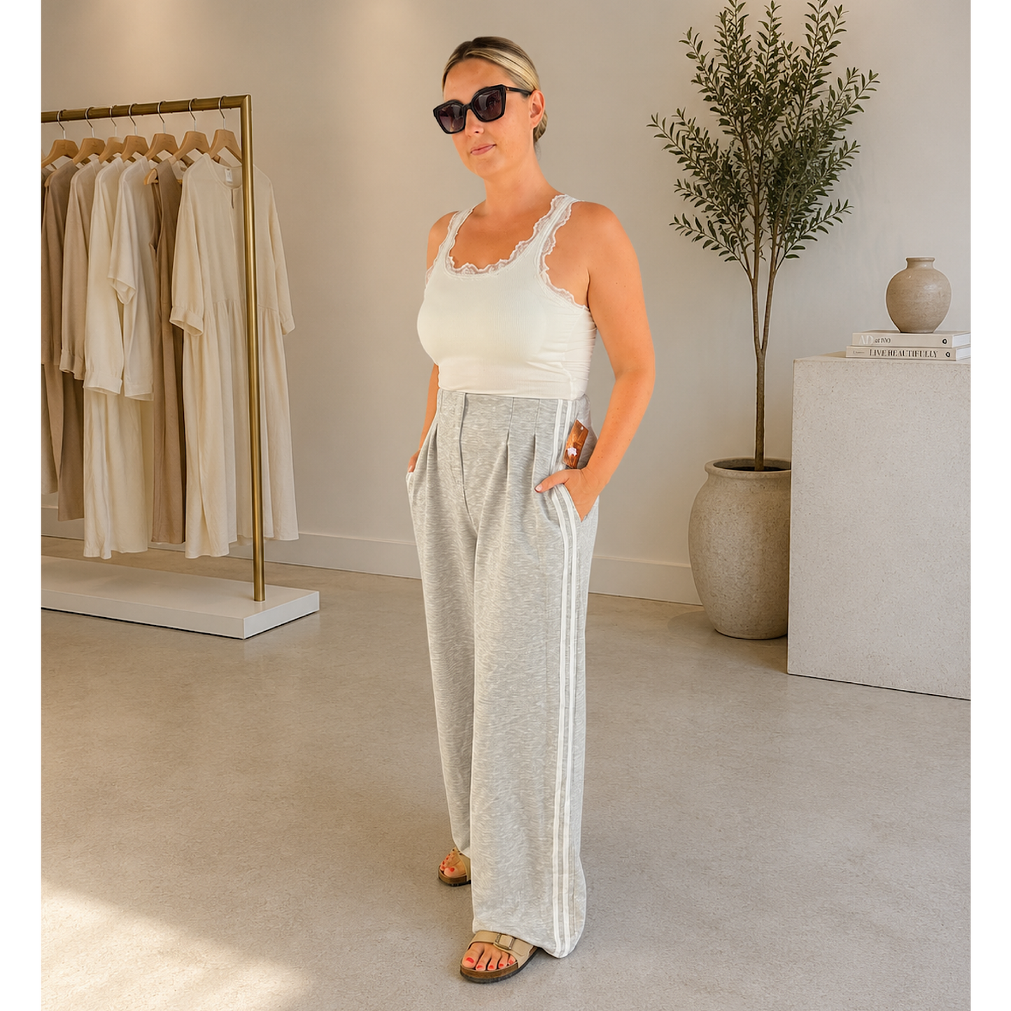 Barrel leg side stripe joggers