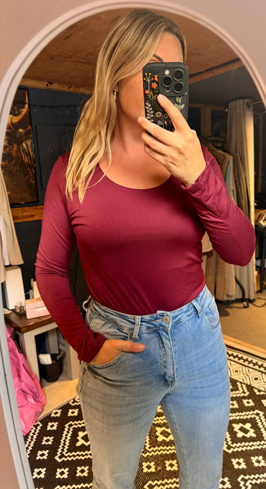 Viscose Super soft double layered made in Italy long sleeved tops