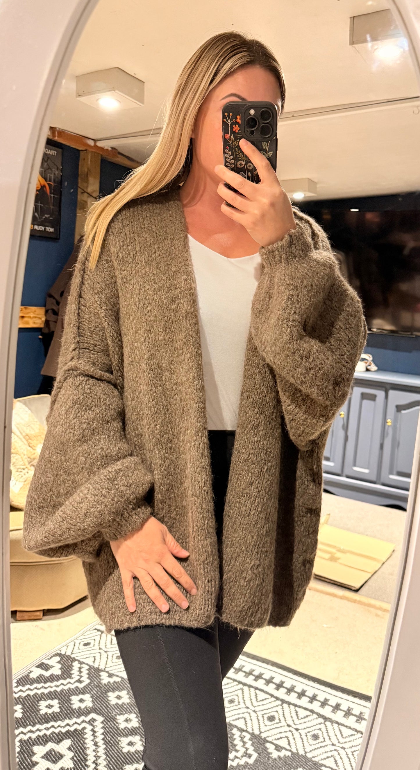 Paris super chunky knit open cardigans