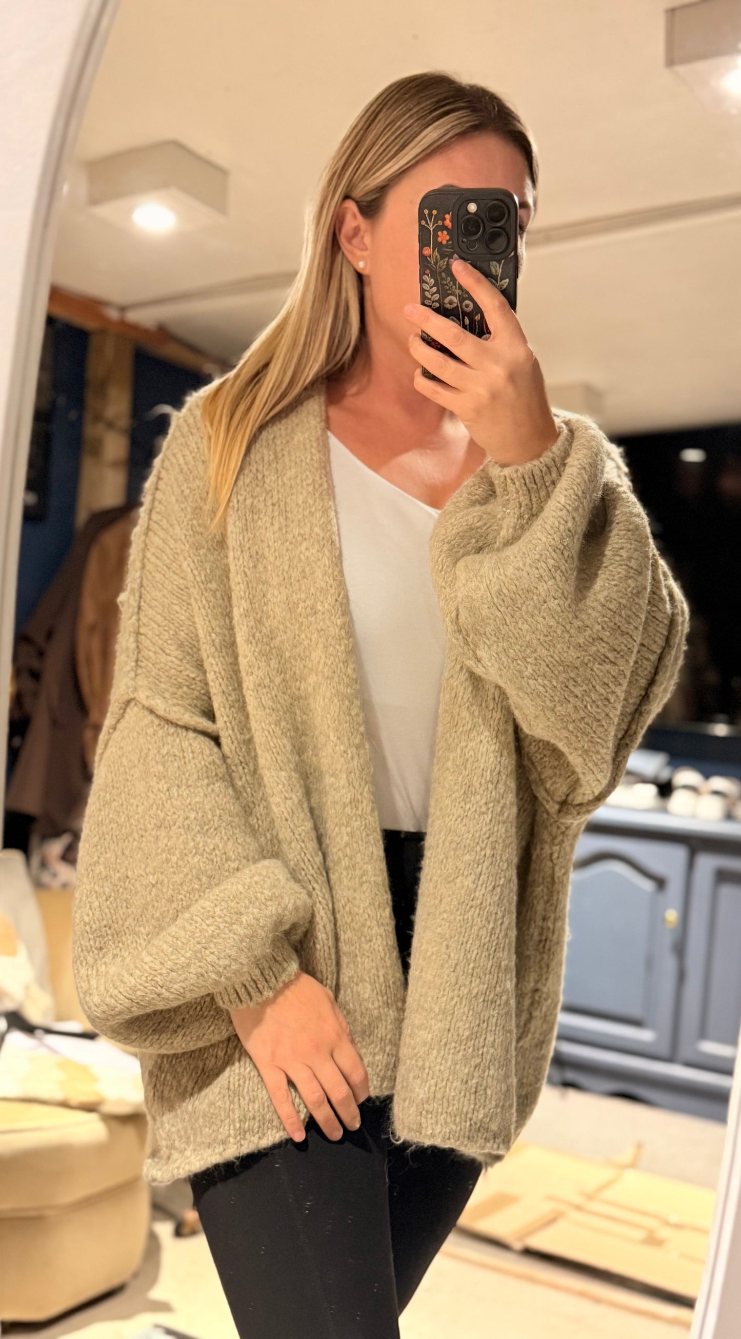 Paris super chunky knit open cardigans