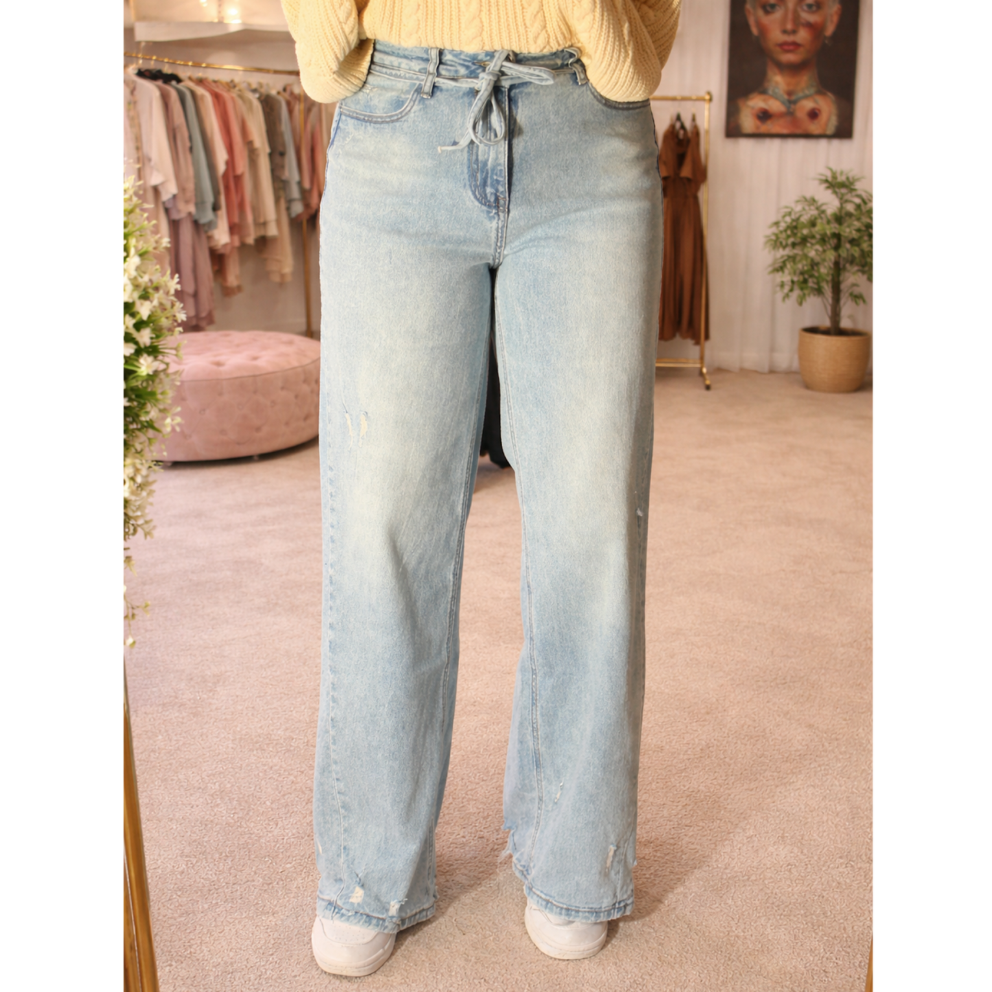 The Kensington Light distressed Wash Jeans with Twisted Seam (30 inch inside leg)