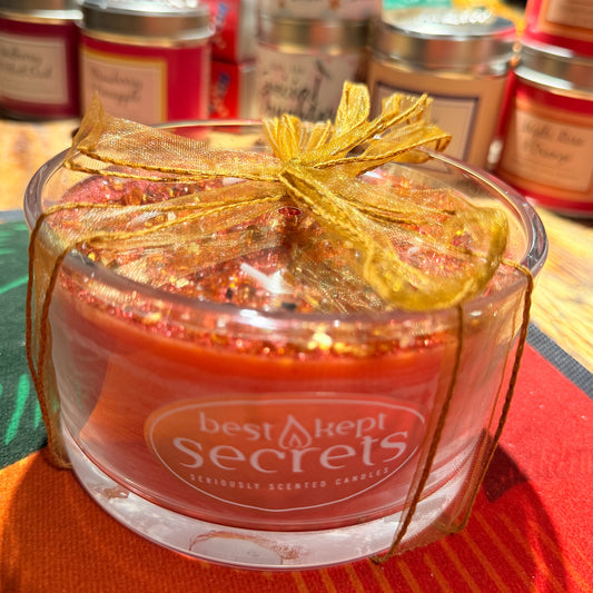 CENTREPIECE: 5 WICK CANDLES – HOT CINNAMON